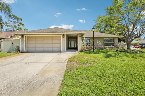 1419 Windmill Pointe Rd, PALM HARBOR, FL, 34685-1316 | Card Image