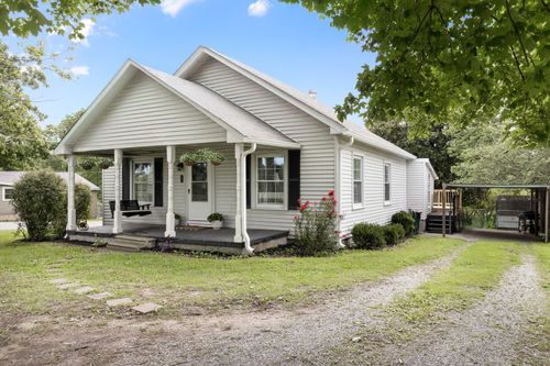 1357 Main St, Greenbrier, TN, 37073-5652 | Card Image