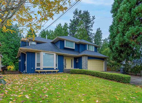 2255 124 St, Surrey, BC, V4A3M6 | Card Image