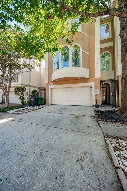 4311 Childress St, Houston, TX, 77005-1015 | Card Image