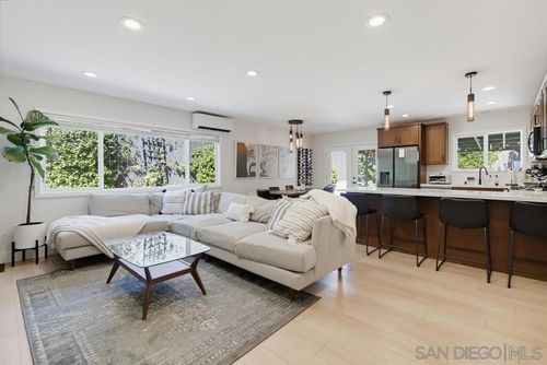 2135 Montclair St, San Diego, CA, 92104-5338 | Card Image