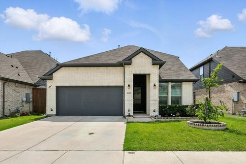 10917 Phelps Way, Fort Worth, TX, 76244-2630 | Card Image