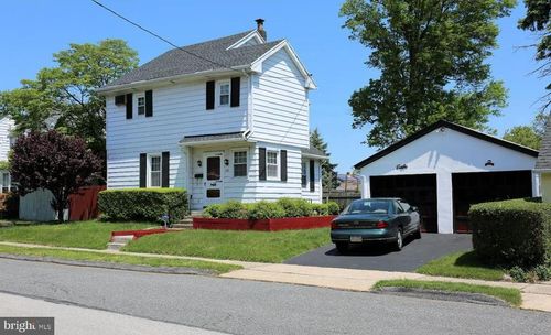 127 Mansfield Rd, LANSDOWNE, PA, 19050-1513 | Card Image