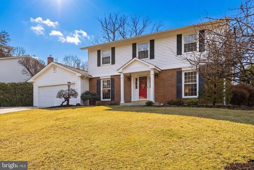 7121 Red Horse Tavern Ln, SPRINGFIELD, VA, 22153-1406 | Card Image