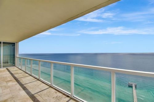 3402-16699 Collins Ave, Sunny Isles Beach, FL, 33160-5408 | Card Image
