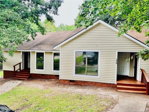 508 Toxaway Ct, Fayetteville, NC, 28314-0956 | Card Image