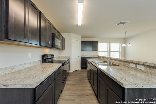 5126 Blue Rnch, San Antonio, TX, 78222-2214 | Card Image