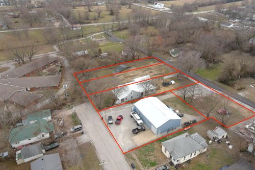 615 W Benton St, Buffalo, MO, 65622-7538 | Card Image