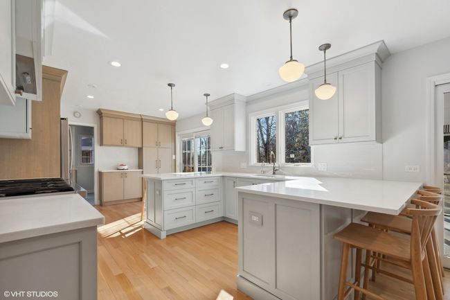 729 Ambleside Dr, House other with 4 bedrooms, 3 bathrooms and 2 parking in Deerfield IL | Image 8