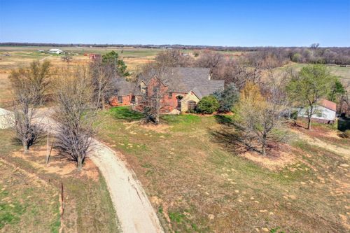 51550 Moccasin Trail Road, Prague, OK, 74864 | Card Image