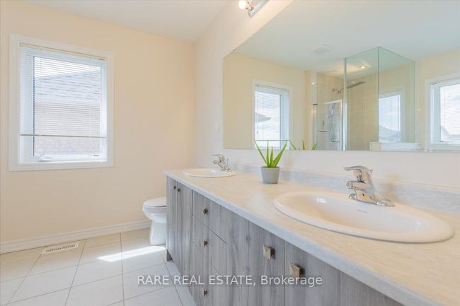82 Rugman Cres, House other with 4 bedrooms, 4 bathrooms and 4 parking in Springwater ON | Image 42