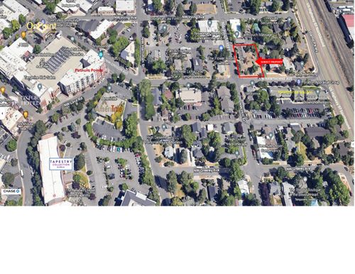 828 Nw Hill St, Bend, OR, 97703-2925 | Card Image