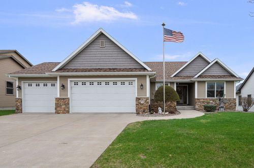 1717 E 61st Street, Davenport, IA, 52807 | Card Image