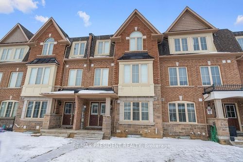 35 Fresnel Rd, Brampton, ON, L7A4Z2 | Card Image