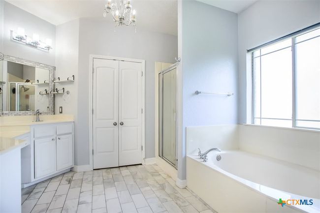 2015 Kangaroo Trl, House other with 4 bedrooms, 2 bathrooms and null parking in Harker Heights TX | Image 25