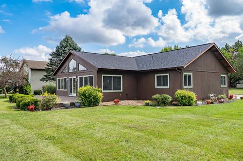 73 Ems T7 Ln, Leesburg, IN, 46538-9418 | Card Image