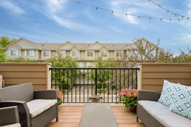 Deck | Image 4