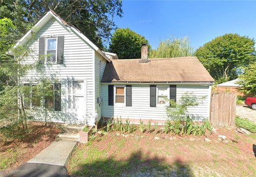 123 Providence Avenue, Riverside, RI, 02915 | Card Image