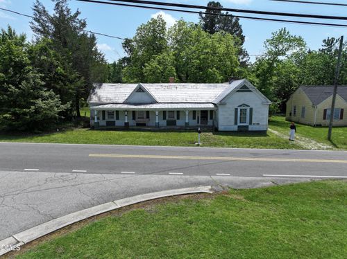522 Providence Rd, Roxboro, NC, 27573-4445 | Card Image