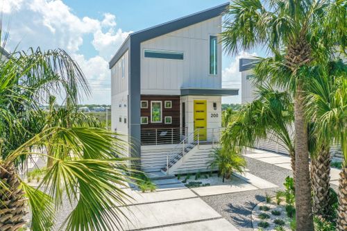 200 Riberia St, St Augustine, FL, 32084-4815 | Card Image