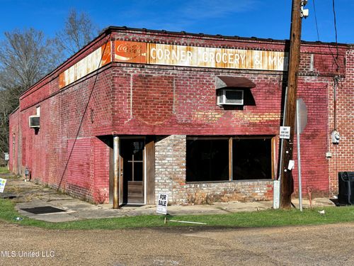 102 E 4th Street, D Lo, MS, 39062 | Card Image