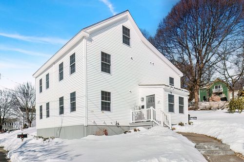 27-29 Lake St, Amesbury, MA, 01913-1505 | Card Image