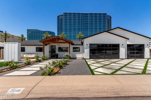 2544 E Pierson St, Phoenix, AZ, 85016-4819 | Card Image