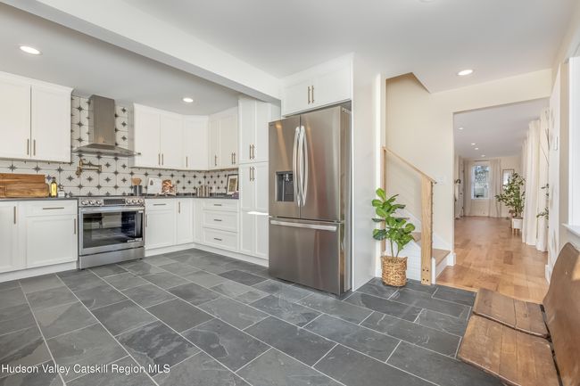 20 Cambell St, House other with 3 bedrooms, 3 bathrooms and null parking in Cottekill NY | Image 5