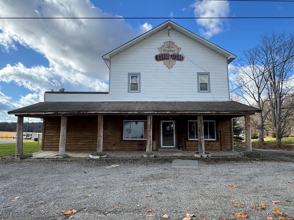 1013 Pittsville Rd, Kennerdell, PA 16374