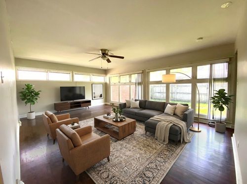 15234 Meadow Ln, Dolton, IL, 60419-3105 | Card Image