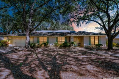 525 Crestway Dr, House other with 4 bedrooms, 3 bathrooms and null parking in Windcrest TX | Image 1