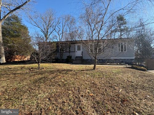 916 Willow Ln, WILLIAMSTOWN, NJ, 08094-4160 | Card Image