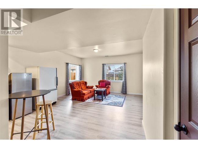 620 Hemlock St, House other with 8 bedrooms, 5 bathrooms and 2 parking in Kamloops BC | Image 26