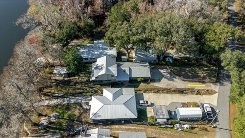 28330 Peterson Camp Rd, Brooksville, FL, 34601-4319 | Card Image