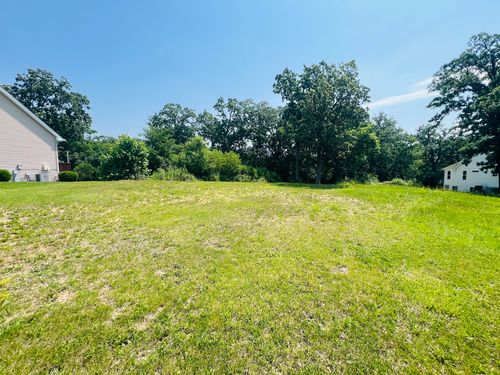 2112 Crestwood Dr, Crest Hill, IL, 60403-0925 | Card Image