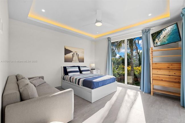 7770 Hawthorne Ave, House other with 4 bedrooms, 3 bathrooms and null parking in Miami Beach FL | Image 34