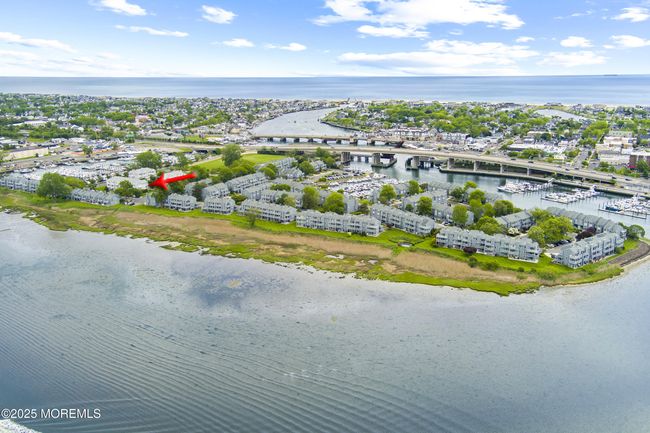 401 Captains Way, Condo with 2 bedrooms, 4 bathrooms and null parking in Neptune NJ | Image 41