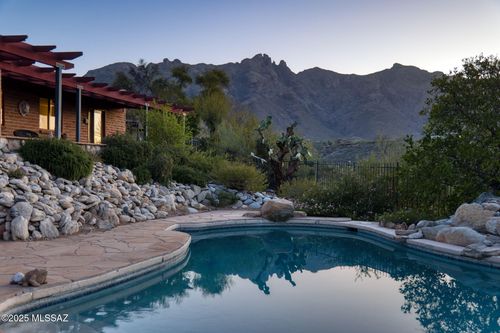 6600 N Sutherland Ridge Pl, Tucson, AZ, 85718-1322 | Card Image