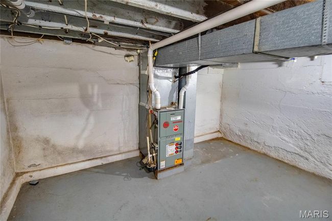 2445 Seiler Rd, House other with 3 bedrooms, 5 bathrooms and 2 parking in Alton IL | Image 98