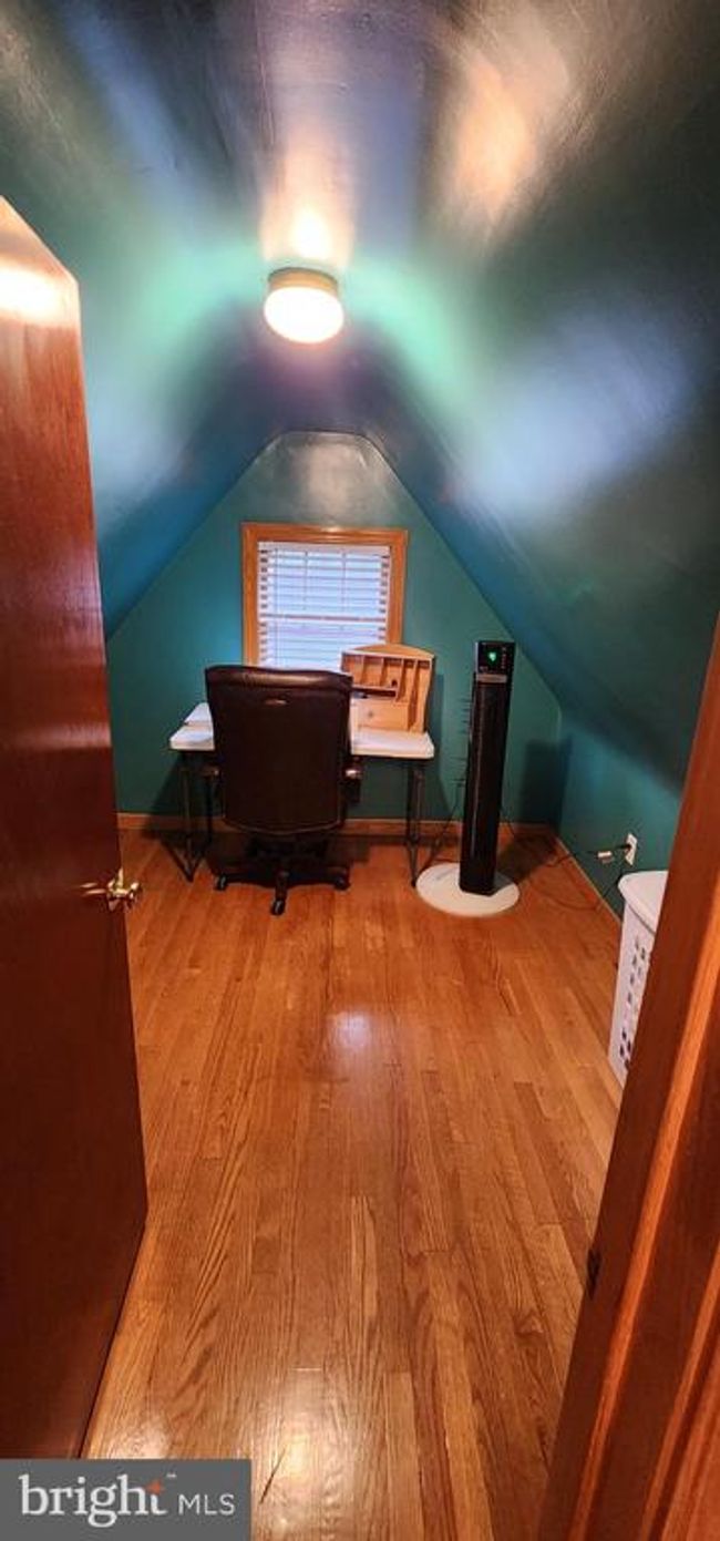 61 E Main St, House other with 3 bedrooms, 2 bathrooms and null parking in LONACONING MD | Image 28