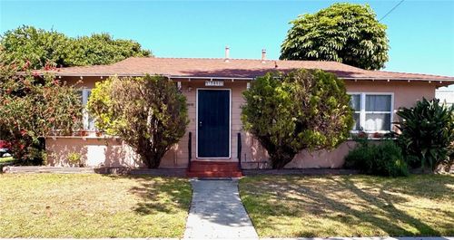 15602 Pitts Ave, Paramount, CA, 90723-4651 | Card Image