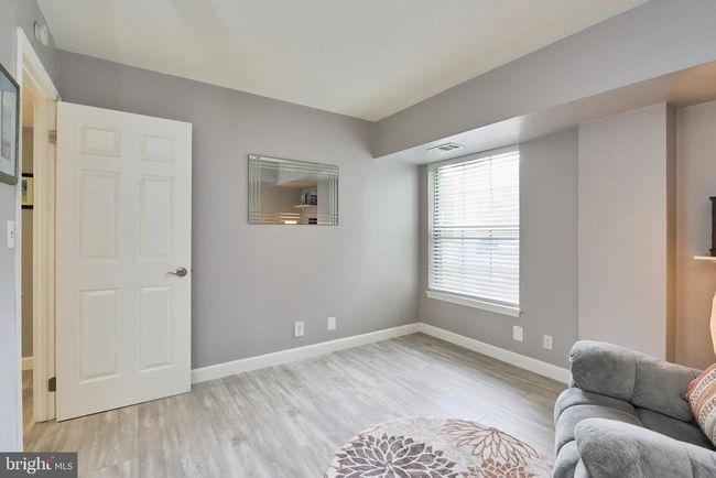 APT-205 - 7621 Tremayne Pl, Condo with 2 bedrooms, 1 bathrooms and null parking in MCLEAN VA | Image 33