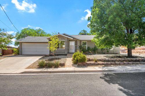 955 N 260 E, Hurricane, UT, 84737-1721 | Card Image