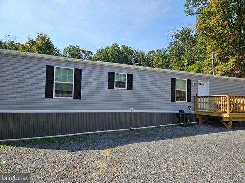 2556 Little Cacapon Mountain Rd, AUGUSTA, WV, 26704-7337 | Card Image