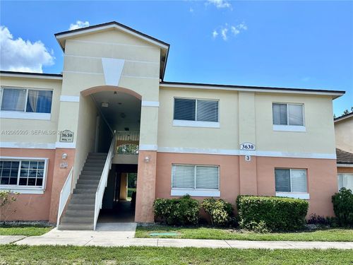 310-3630 N 56th Ave, Hollywood, FL, 33021-2258 | Card Image