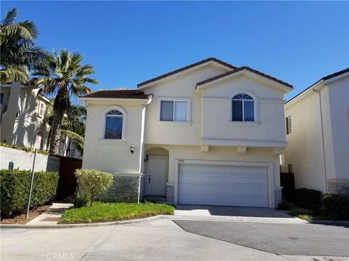 15892 Ocean Ln, Gardena, CA, 90249-4697 | Card Image
