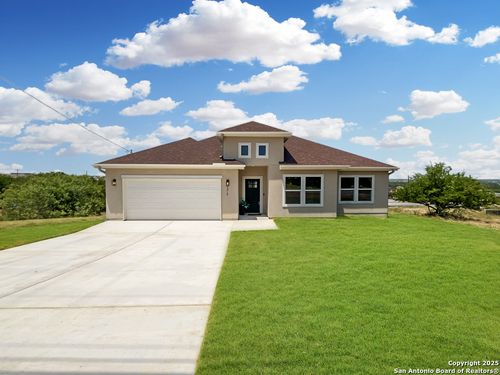 7919 Deerfield Blvd, Selma, TX, 78154-3370 | Card Image