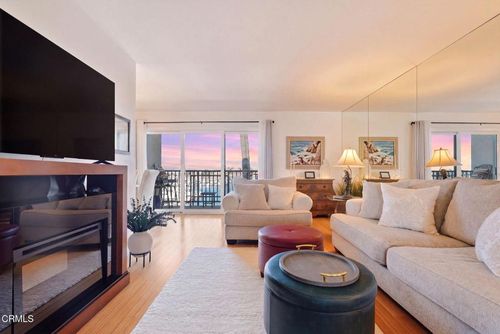 245-2901 Peninsula Rd, Oxnard, CA, 93035-4050 | Card Image