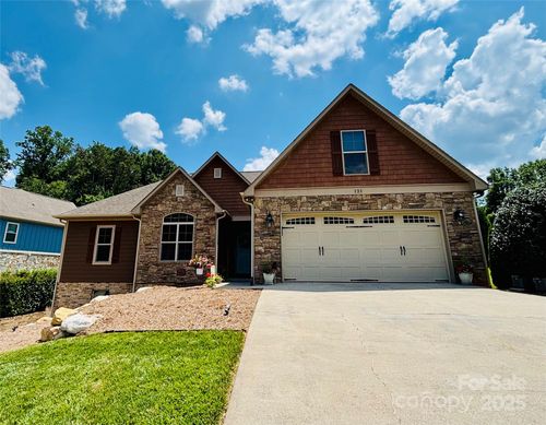 121 Maplewood Ct, Hudson, NC, 28638-2273 | Card Image