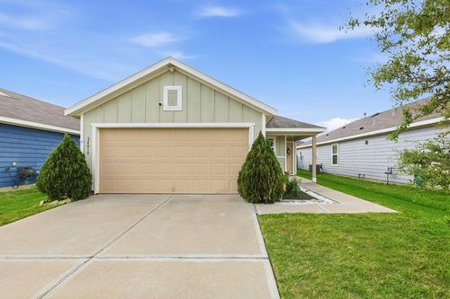 24019 Swather Way, Hockley, TX, 77447-2041 | Card Image